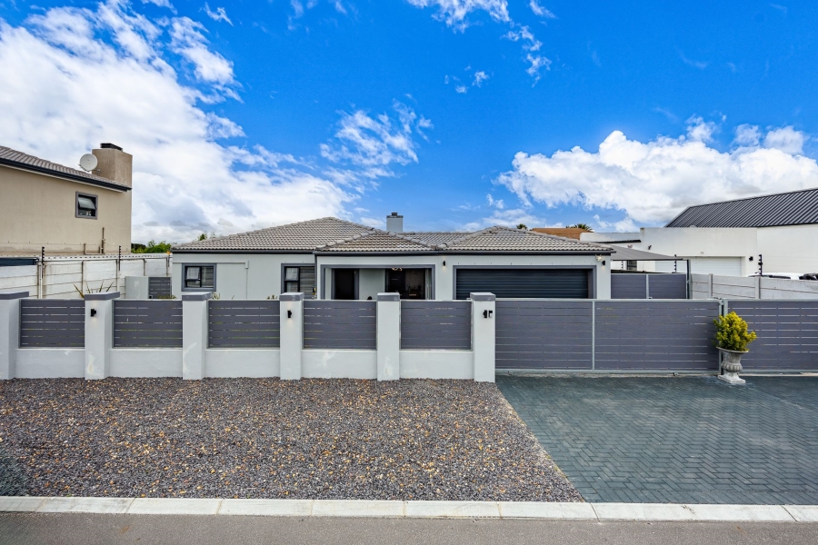 3 Bedroom Property for Sale in Annandale Western Cape